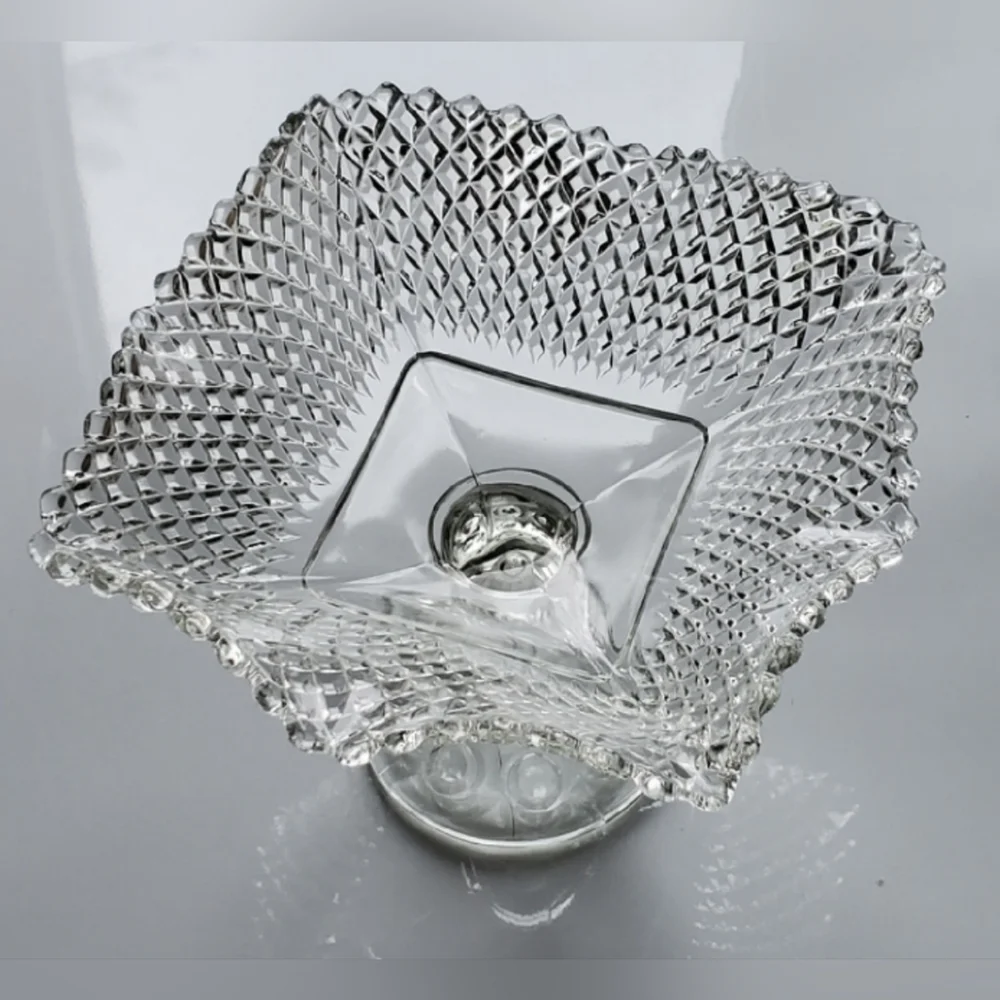 1950s L.E. Smith Diamond Point Ruffle Edged Compote - Picture 15 of 16